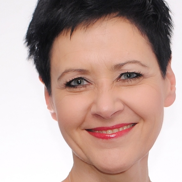 FUTURE Trainer Coach Anja Zisak