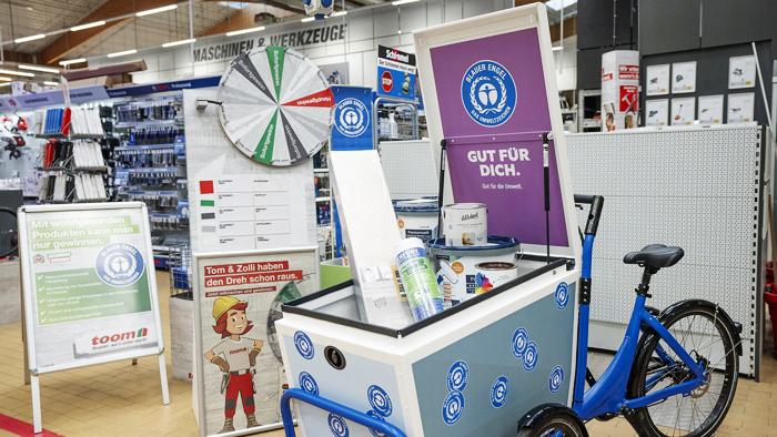 Lastenfahrrad mit Umweltfreundlichen Buprodukten und einem Gewinnrad